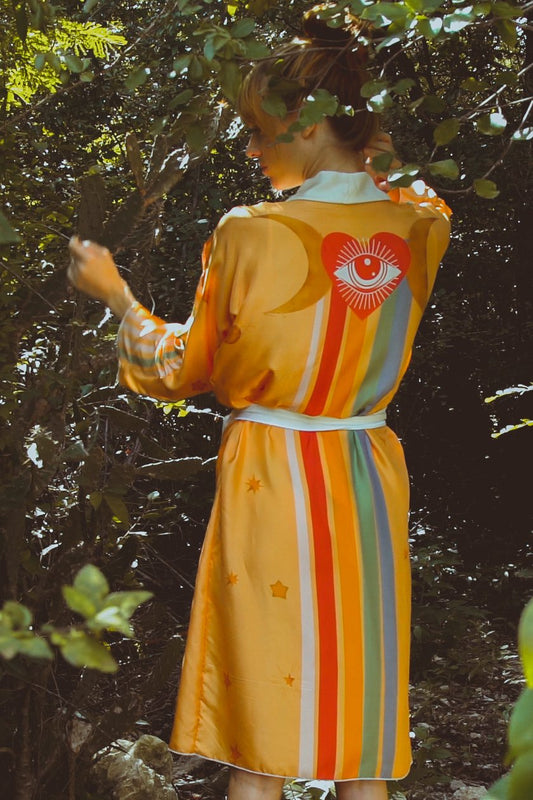 The Royal Robe Yucatan Rainbow – Custom-made kimono in eco-friendly silk