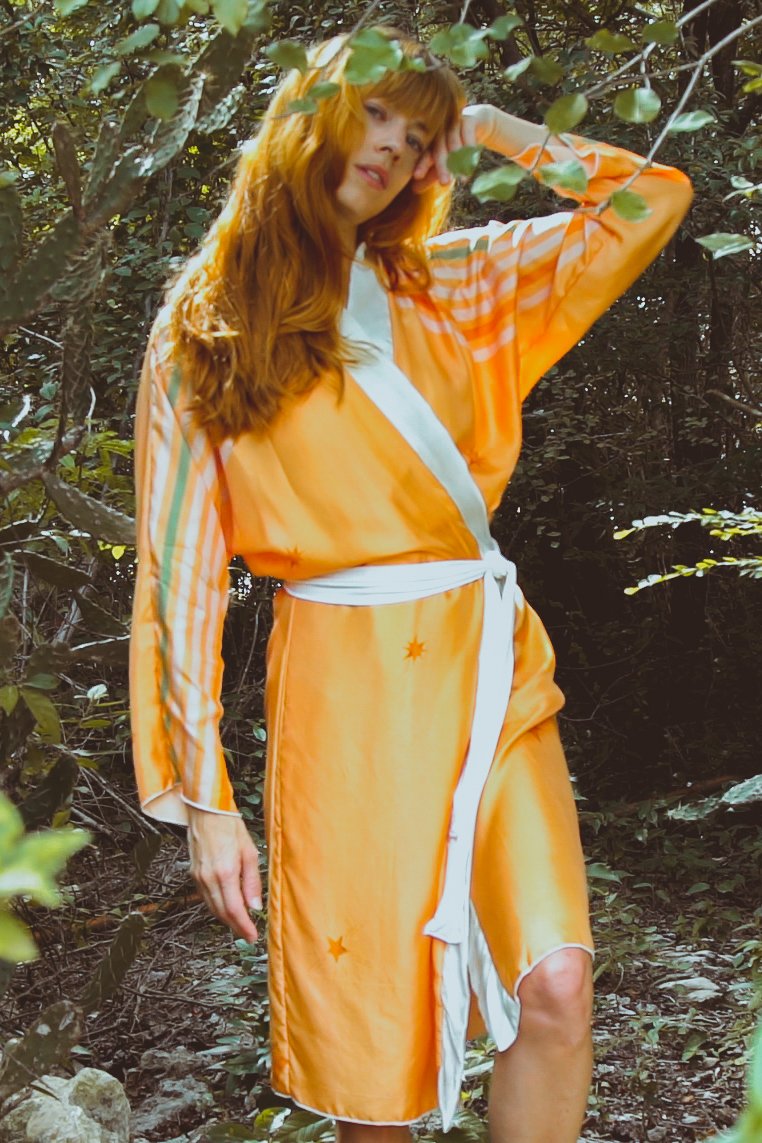 The Royal Robe Yucatan Rainbow – Custom-made kimono in eco-friendly silk