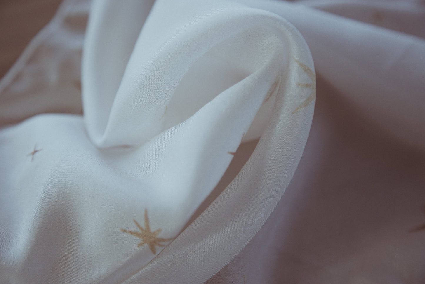 Cosmic Connections Scarf Day – Eco-friendly & chic silk scarf