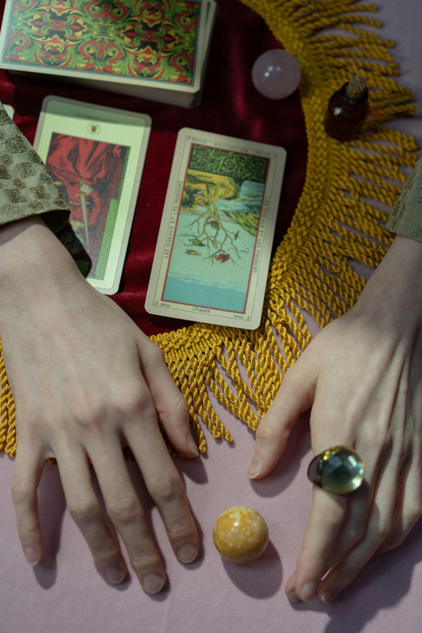Intuitive Reading Express Answer | Psychic Tarot & Pendulum Consulting