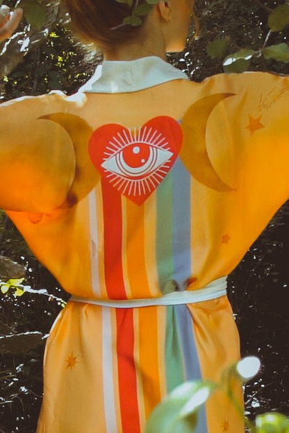 The Royal Robe Yucatan Rainbow – Custom-made kimono in eco-friendly silk